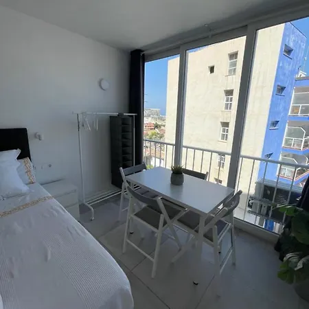 Apartamento En Playa La Carihuela Cascada Summer Apartment